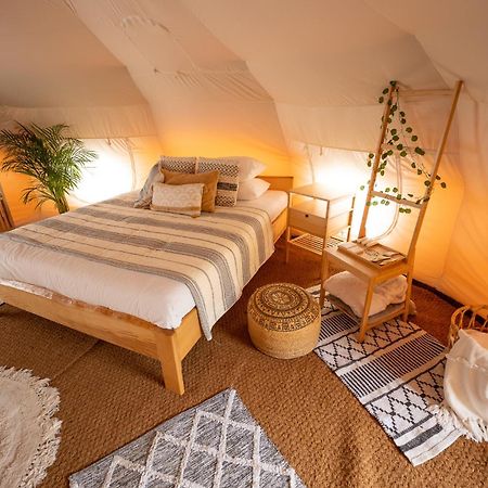 Готель Glamping Gozdna Jasa Бовец Екстер'єр фото
